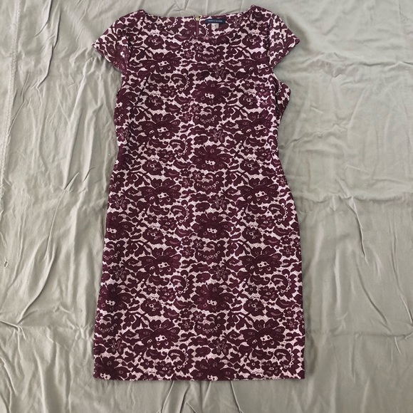 Tommy Hilfiger Dresses & Skirts - Tommy Hilfiger Crimson Lace Dress